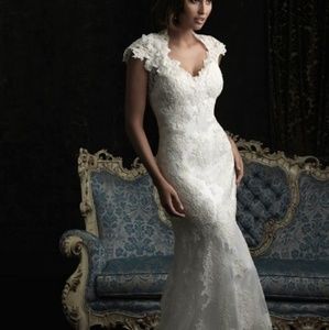 Allure Bridals 8764, size 8, ivory